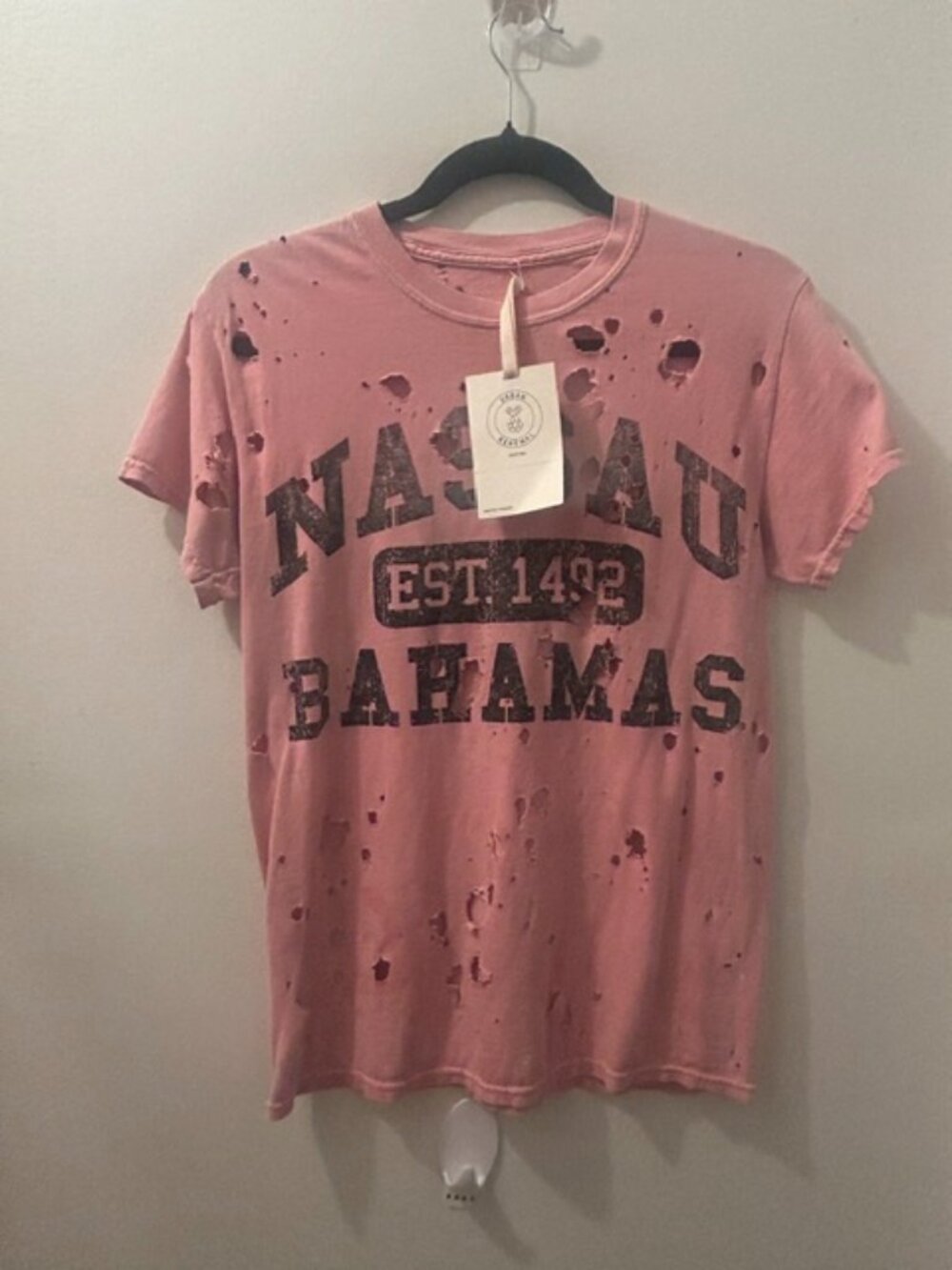 Urban Renewal x Urban Outfitters Vintage Distressed Nassau Bahamas Est. 1492 Tee